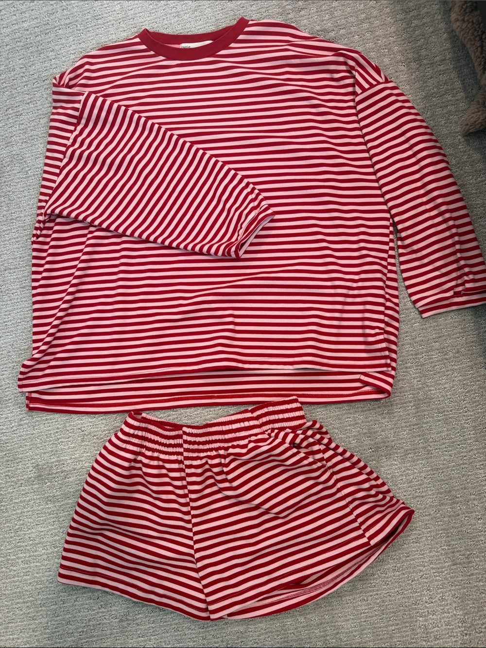 Striped Red & White Women's Pajama Set - Long Sleeve Top & Shorts